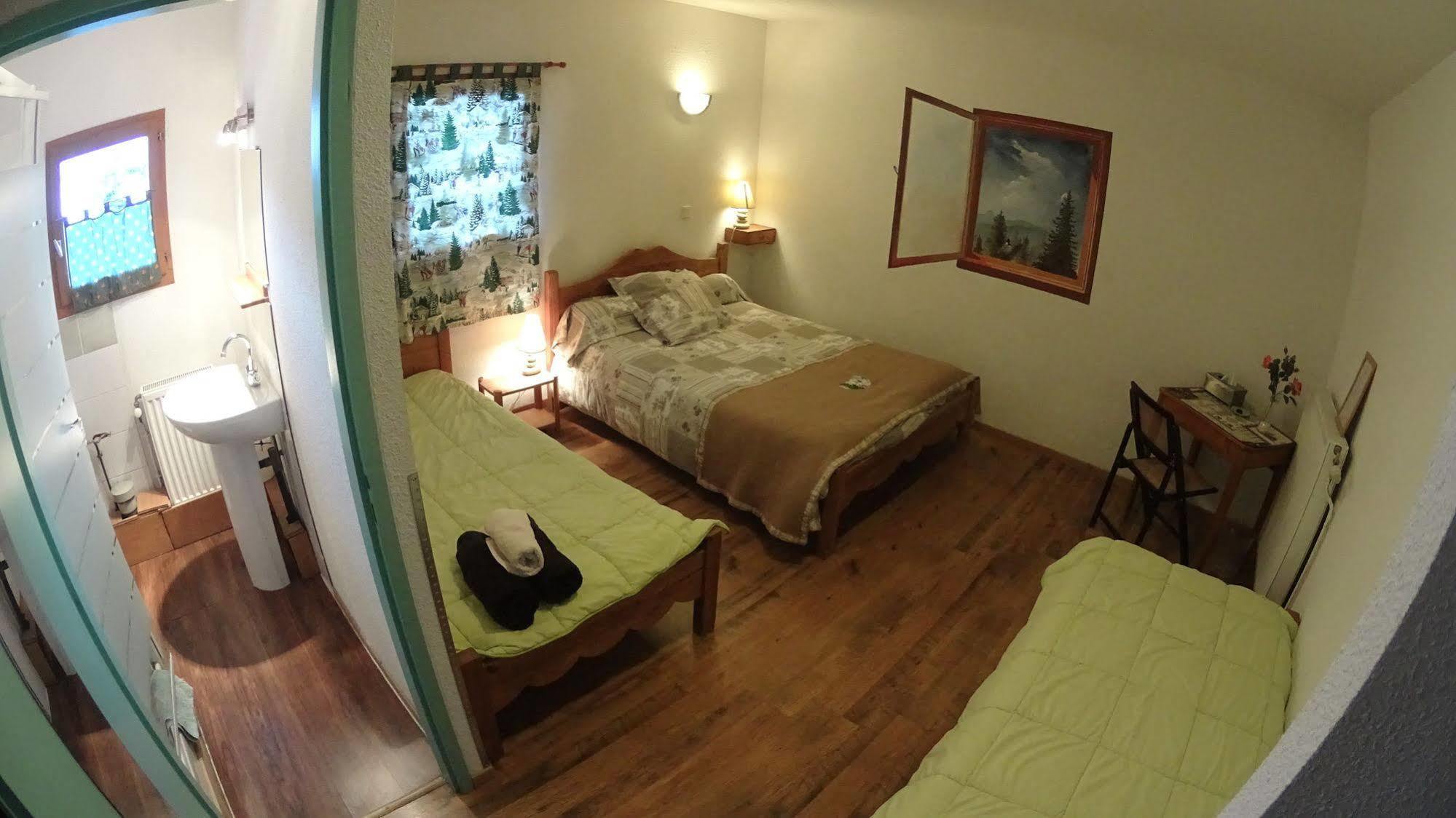 Etape De Fanfoue Hotel Chamrousse Bagian luar foto